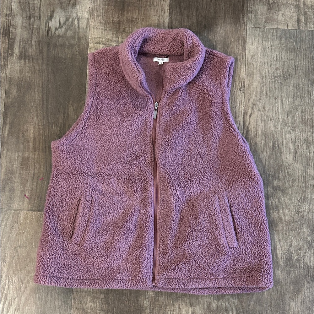 Mauve Fleece Vest